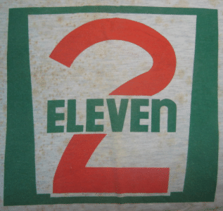 成大資工 95 迎新服, 2001, NT.210, 量產 181 件.